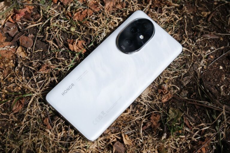HONOR 200 Pro Review: Specs, Performance, Camera, Battery Life and Value